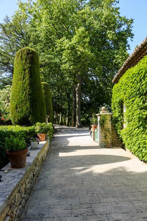 Domaine Du Moulin Hotel Saint-Laurent-des-Arbres Buitenkant foto