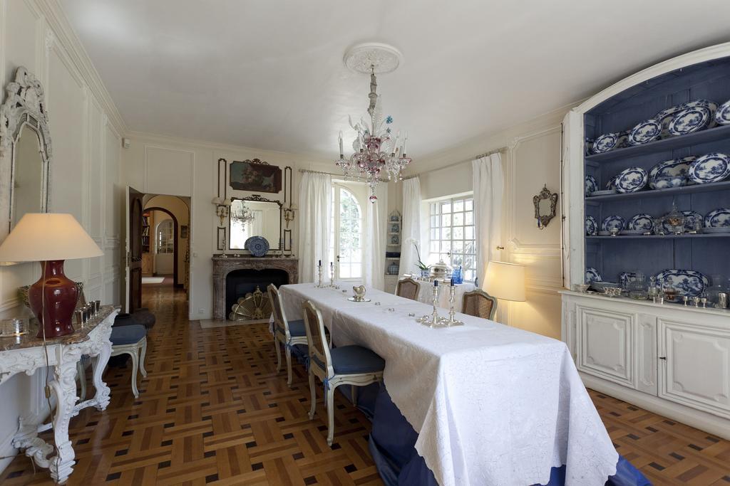Domaine Du Moulin Hotel Saint-Laurent-des-Arbres Buitenkant foto